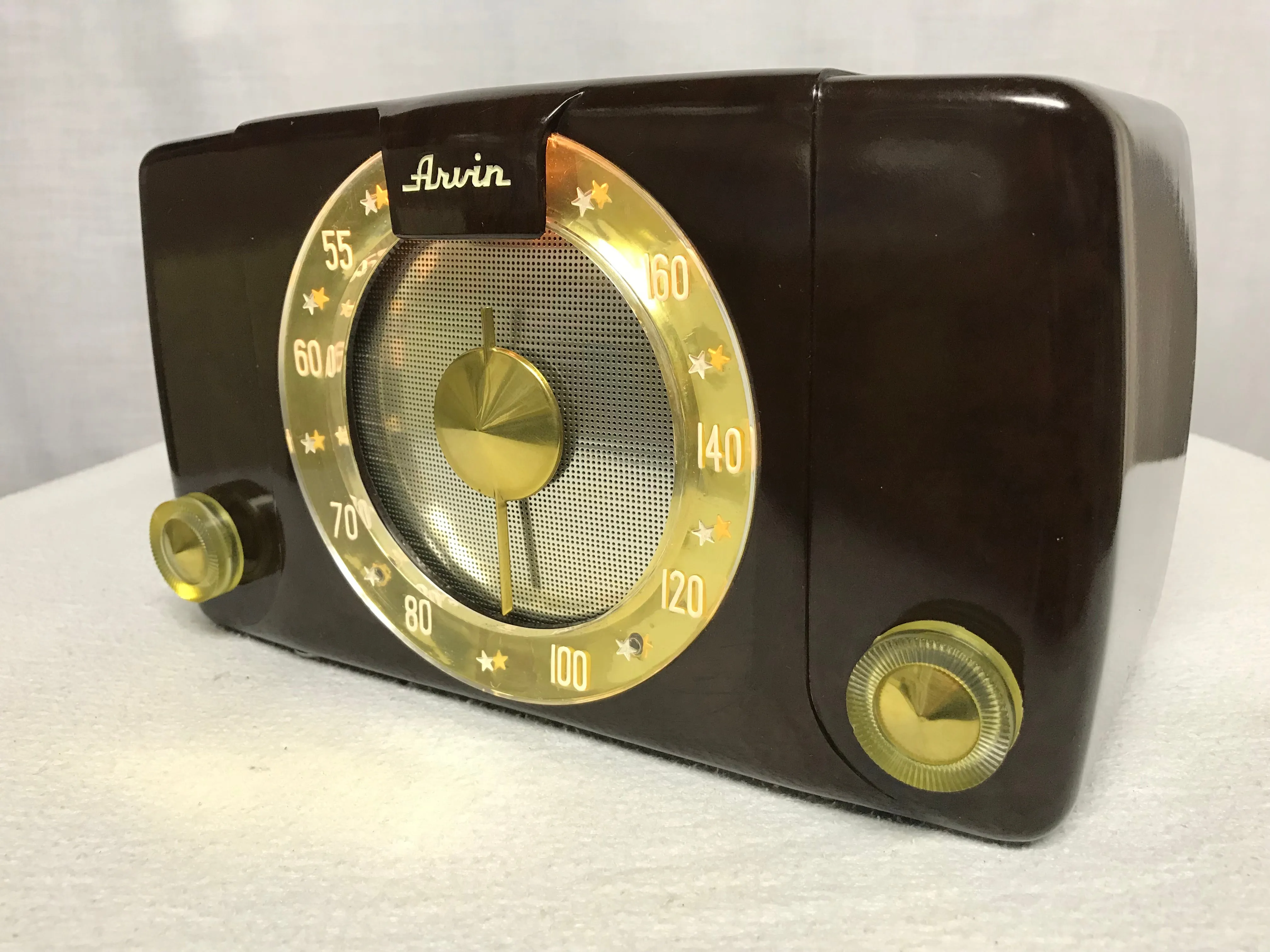 Arvin 451T Tube Radio With Bluetooth input.